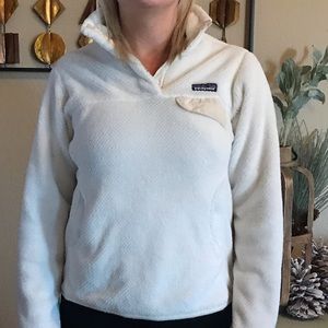 Patagonia Pullover in White